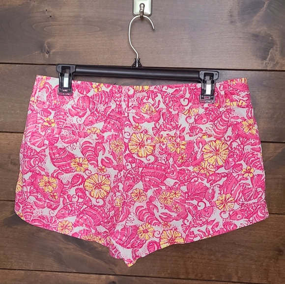 Lilly Pulitzer Shorts - Picture 2 of 4